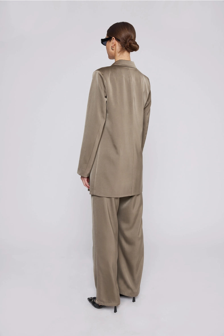 Amanda Maria The Essentials Blazer